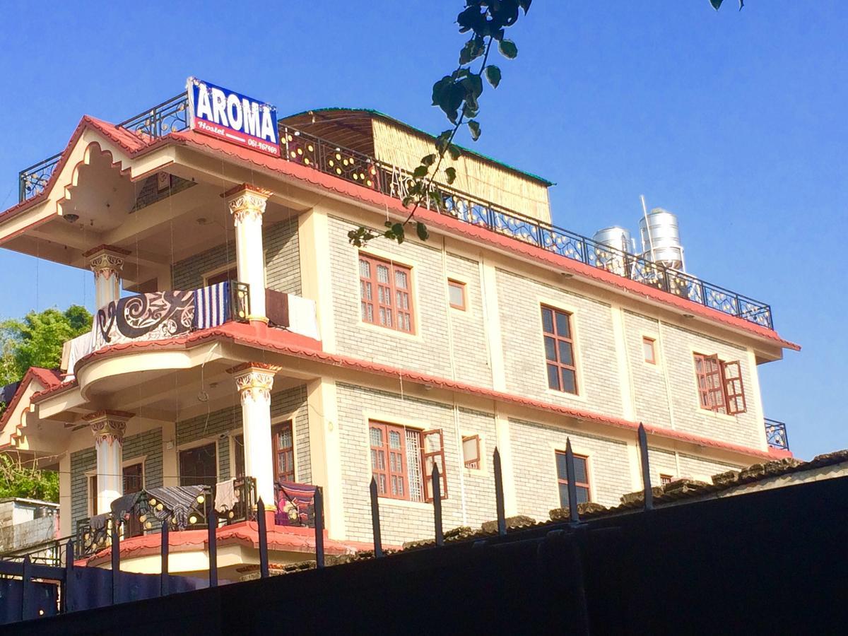 פוקהרה Aroma Tourist Hostel מראה חיצוני תמונה
