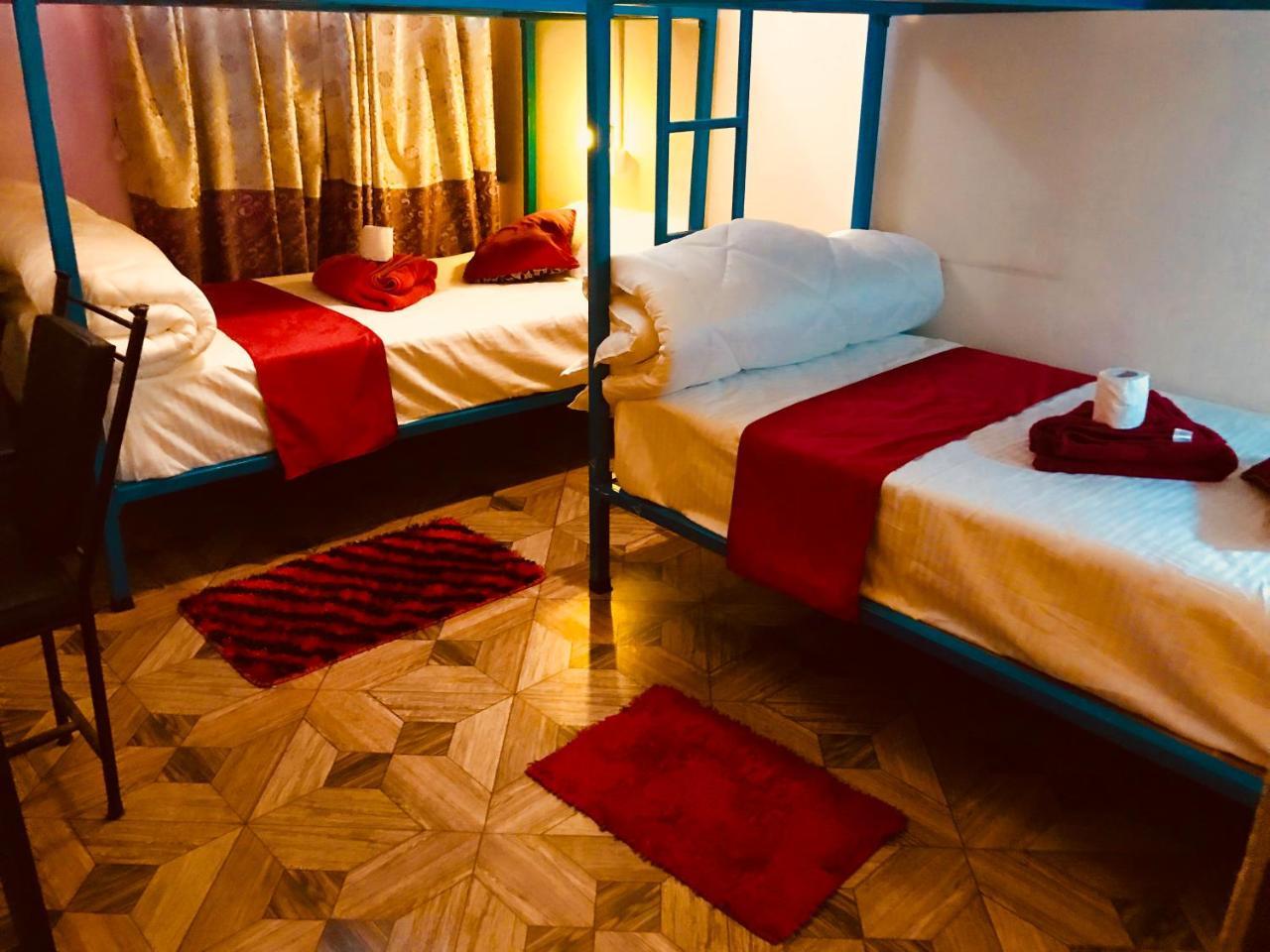פוקהרה Aroma Tourist Hostel מראה חיצוני תמונה